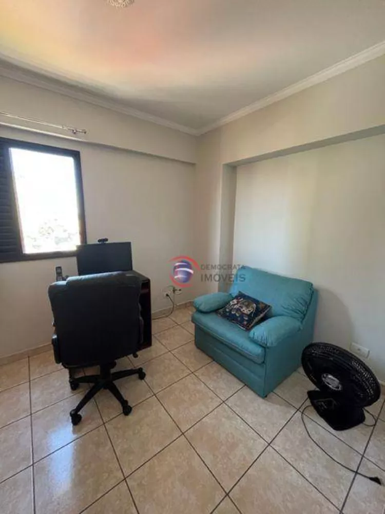 Apartamento à venda com 3 quartos, 133m² - Foto 6