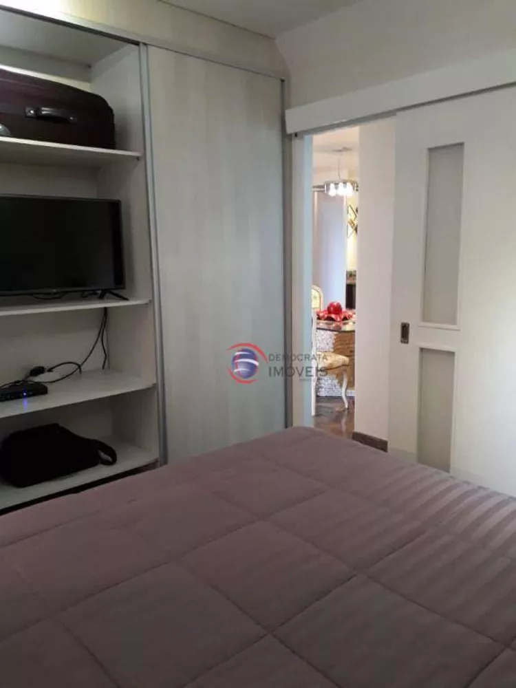 Apartamento à venda com 2 quartos, 65m² - Foto 12