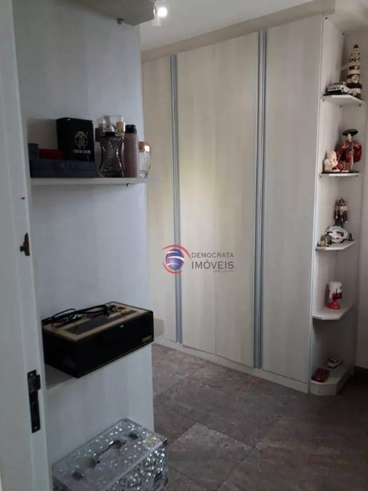 Apartamento à venda com 2 quartos, 65m² - Foto 13