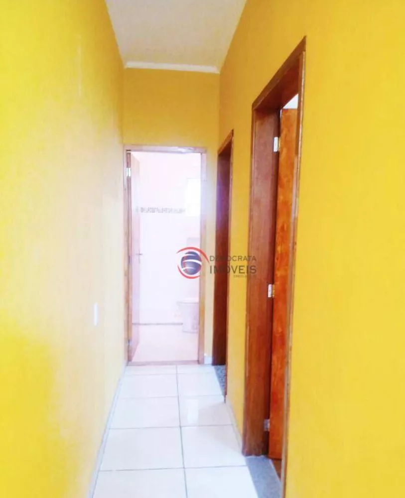 Sobrado à venda com 2 quartos, 110m² - Foto 4