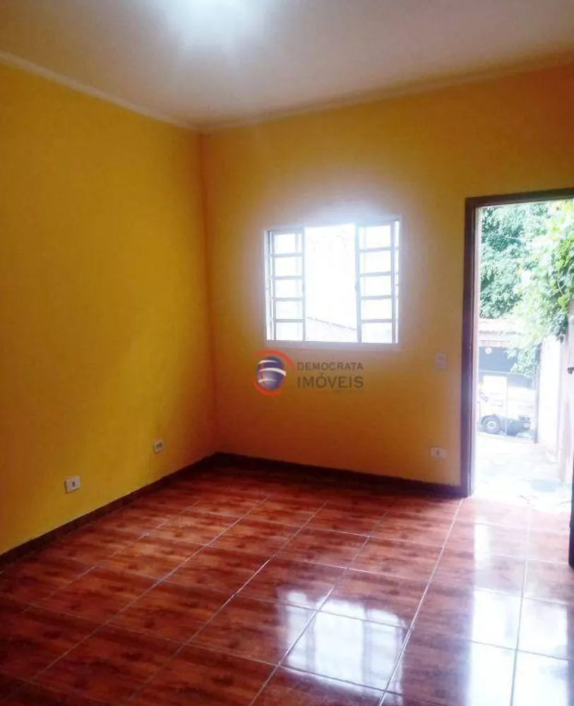 Sobrado à venda com 2 quartos, 110m² - Foto 2