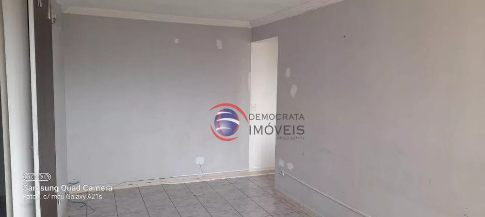 Apartamento à venda com 2 quartos, 49m² - Foto 3