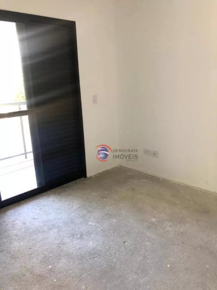 Apartamento à venda com 3 quartos, 82m² - Foto 2