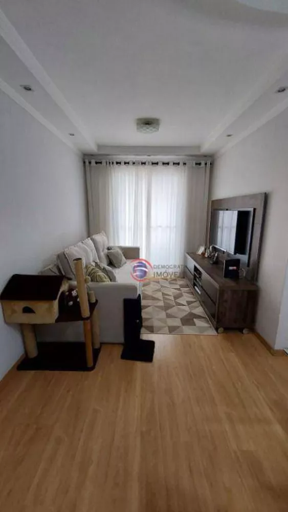 Apartamento à venda com 3 quartos, 63m² - Foto 2