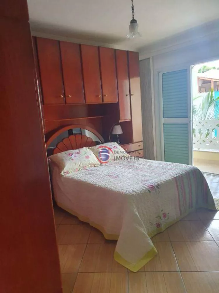 Sobrado à venda com 3 quartos, 149m² - Foto 3