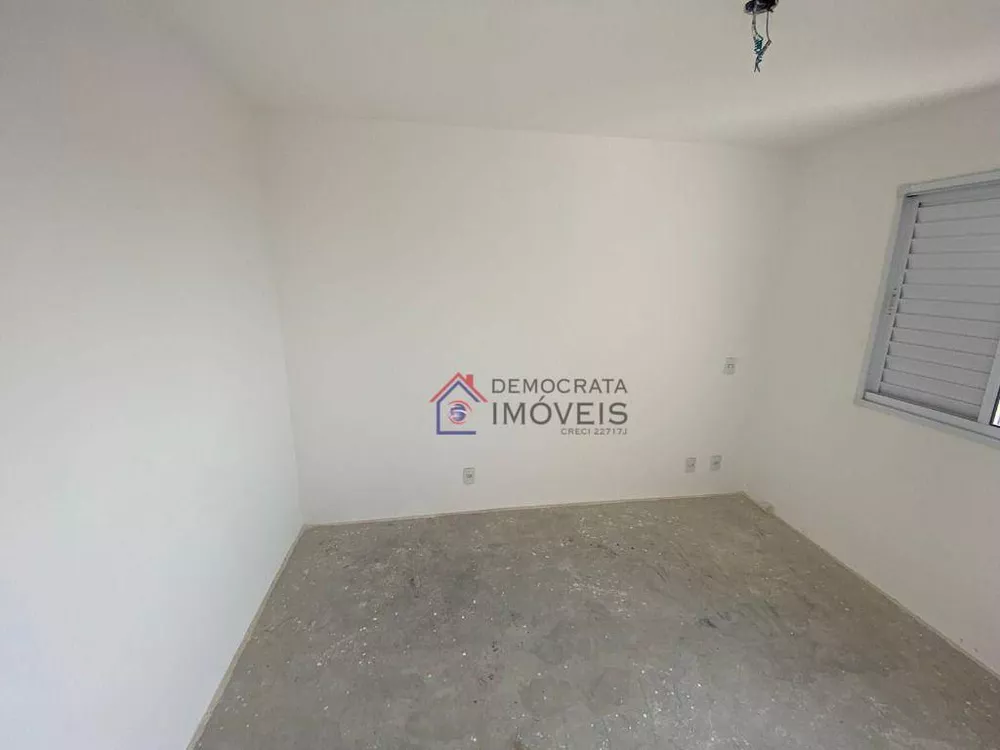 Apartamento à venda com 2 quartos, 52m² - Foto 13