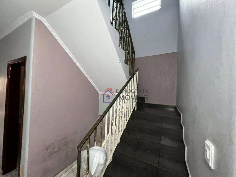 Sobrado, 3 quartos, 200 m² - Foto 5