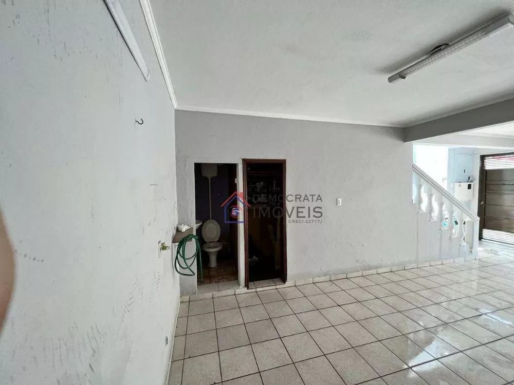 Sobrado, 3 quartos, 200 m² - Foto 1