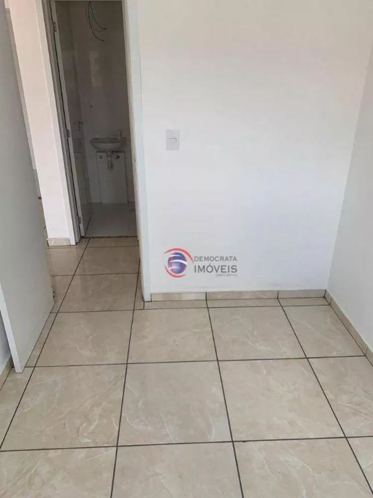 Apartamento à venda com 2 quartos, 58m² - Foto 3