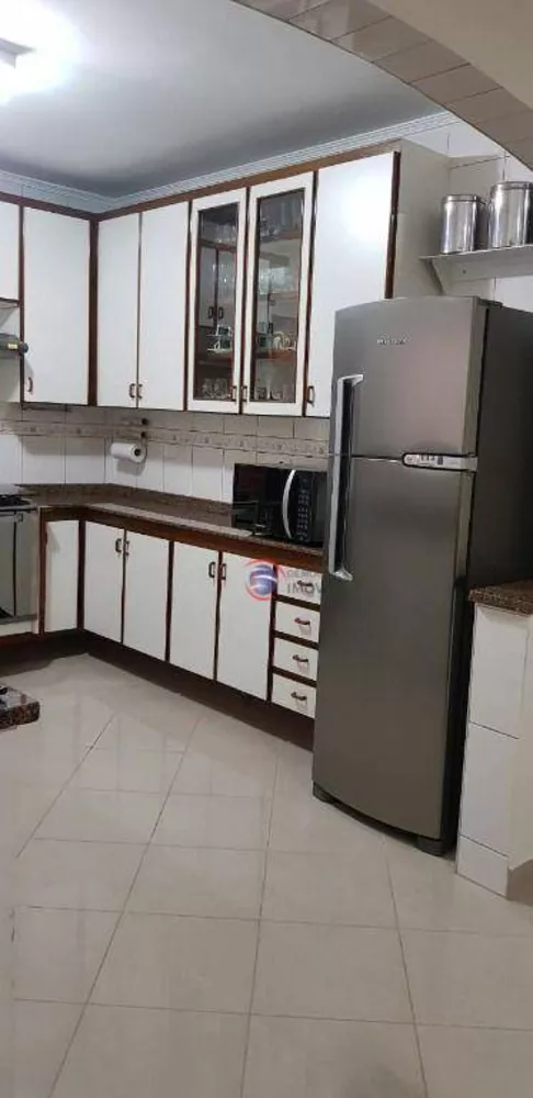 Sobrado à venda com 3 quartos, 196m² - Foto 15