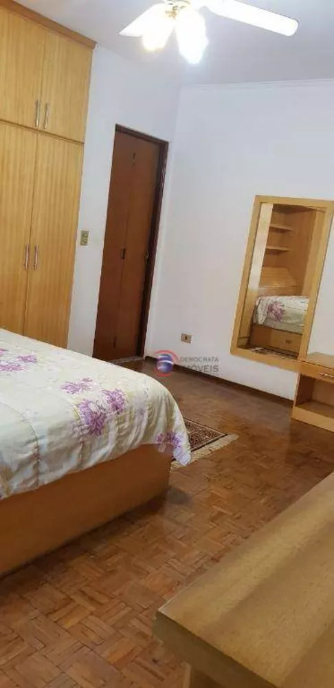 Sobrado à venda com 3 quartos, 196m² - Foto 4