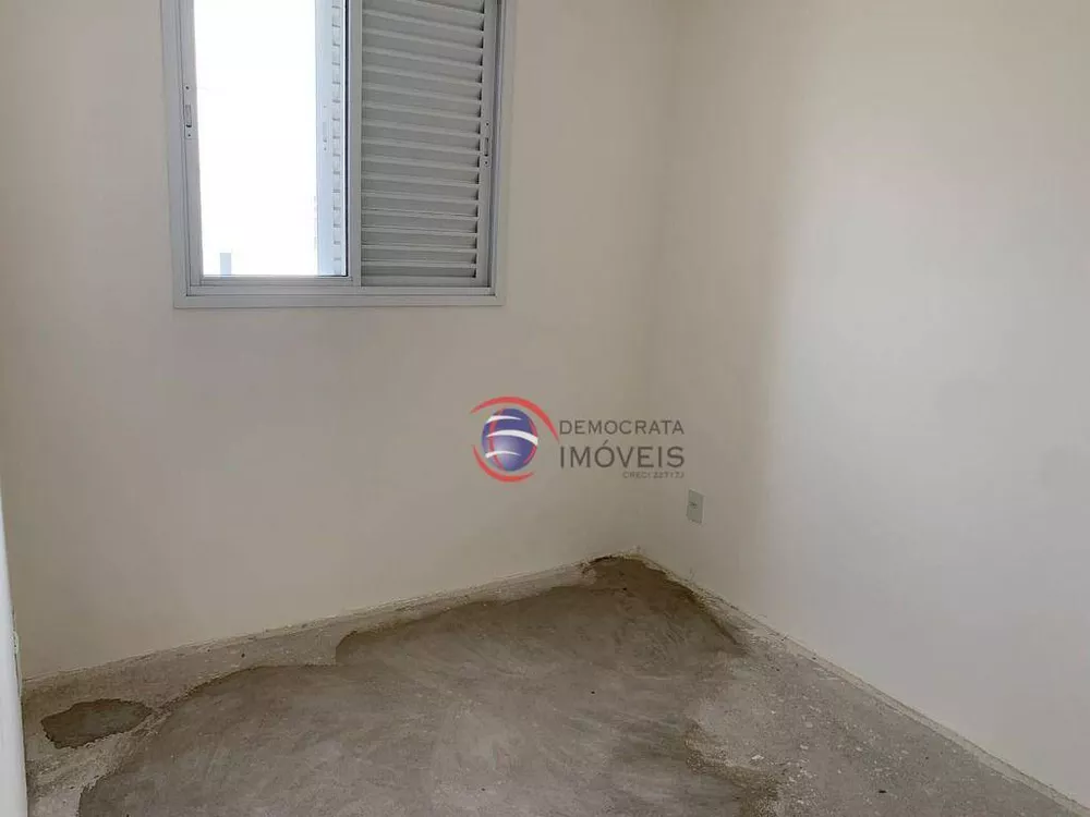 Apartamento à venda com 3 quartos, 59m² - Foto 2