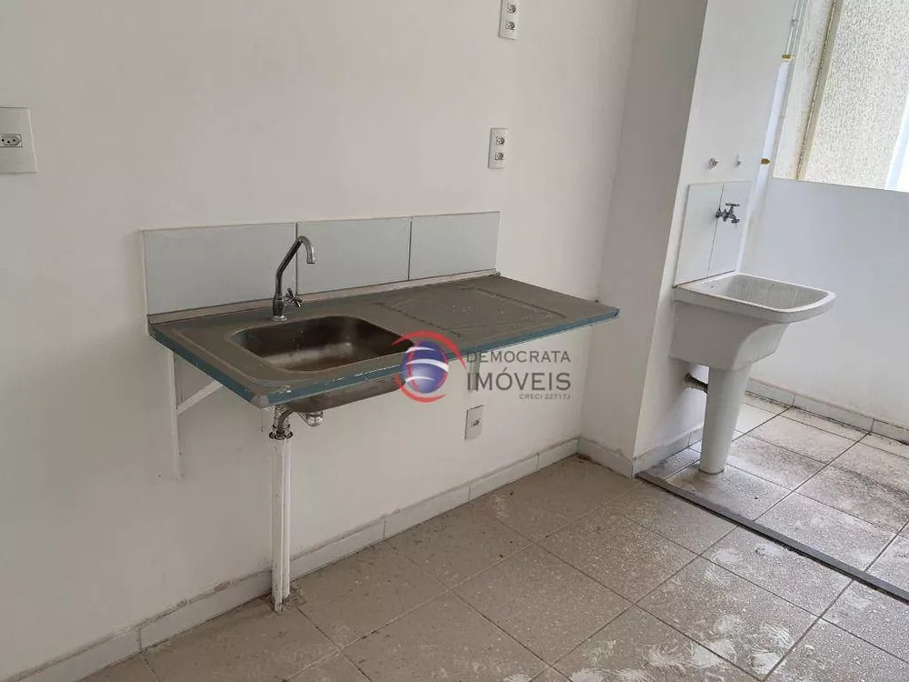 Apartamento à venda com 3 quartos, 59m² - Foto 10