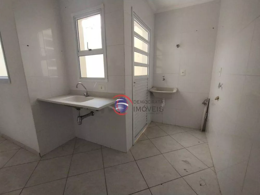 Apartamento à venda com 2 quartos, 45m² - Foto 8