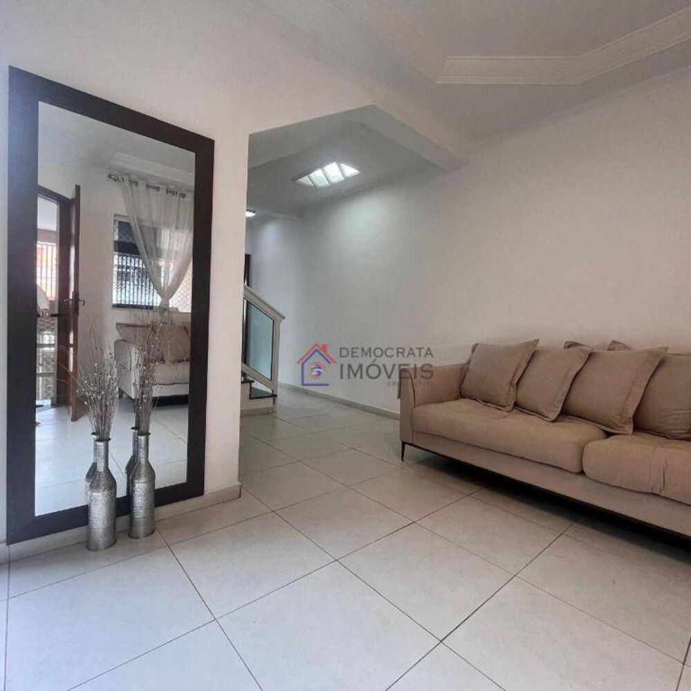 Sobrado, 3 quartos, 188 m² - Foto 2