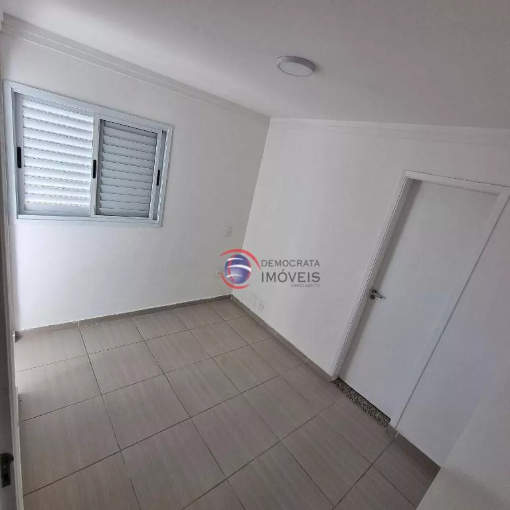 Apartamento à venda com 2 quartos, 83m² - Foto 8