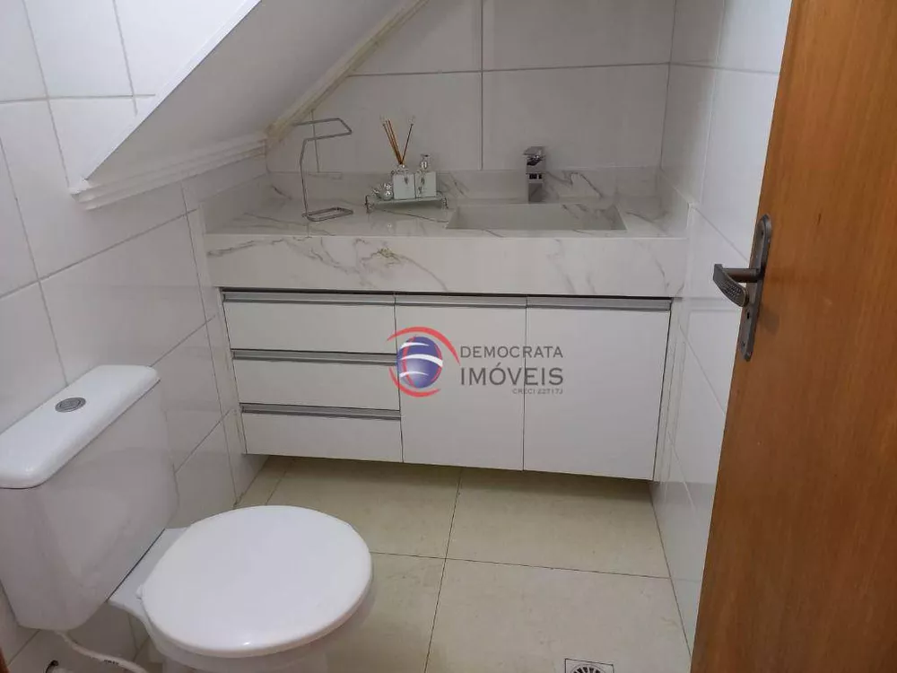 Sobrado à venda com 2 quartos, 138m² - Foto 9