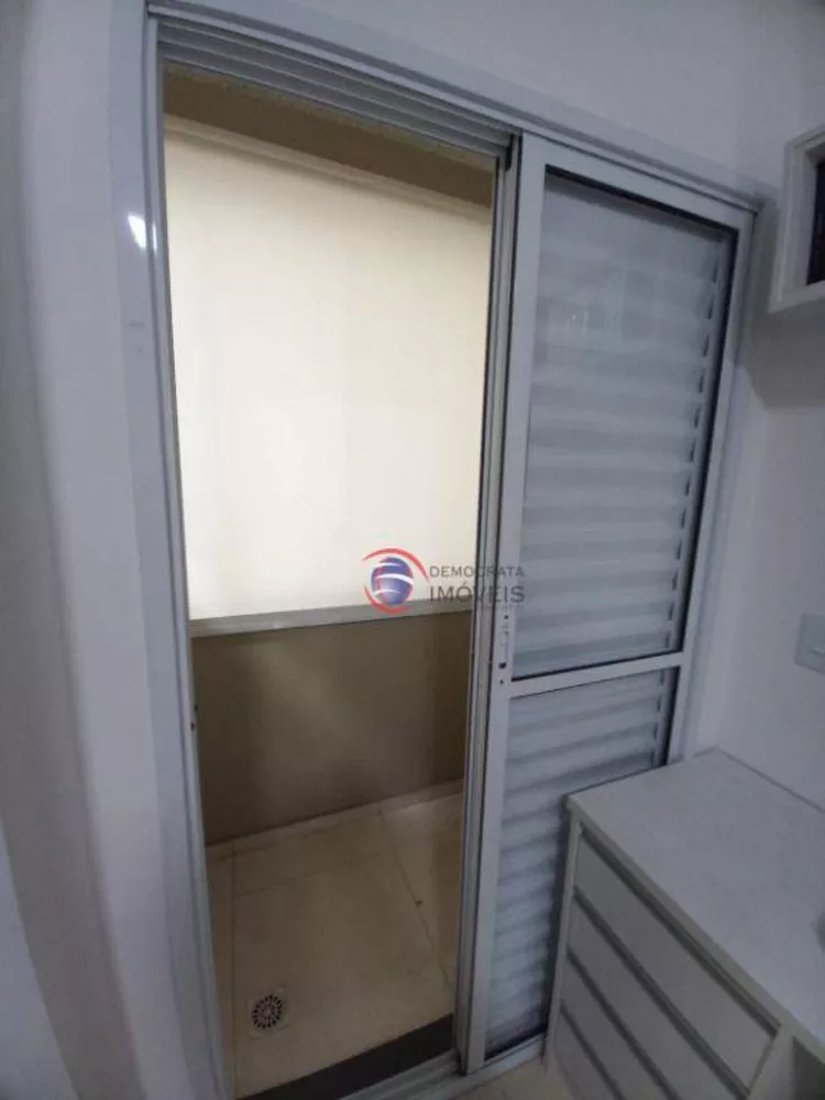 Sobrado à venda com 2 quartos, 138m² - Foto 7