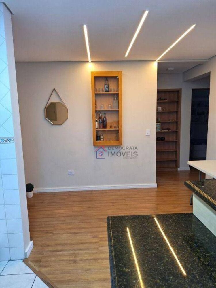 Cobertura à venda com 3 quartos, 130m² - Foto 2