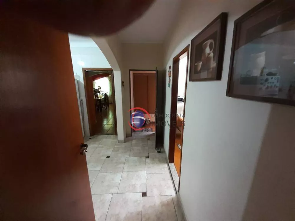 Casa de Condomínio à venda com 3 quartos, 254m² - Foto 4