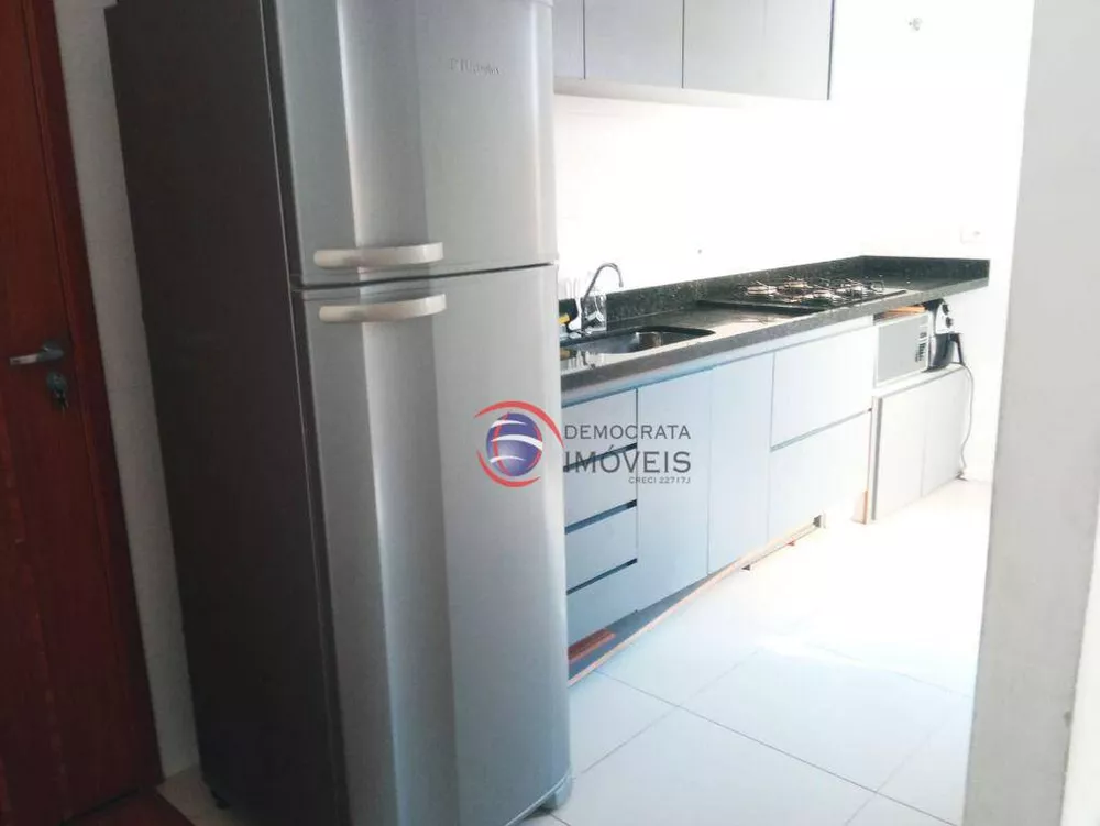 Apartamento à venda com 2 quartos, 56m² - Foto 1