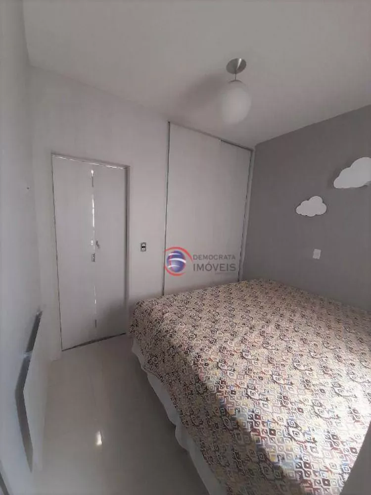 Sobrado à venda com 2 quartos, 114m² - Foto 15