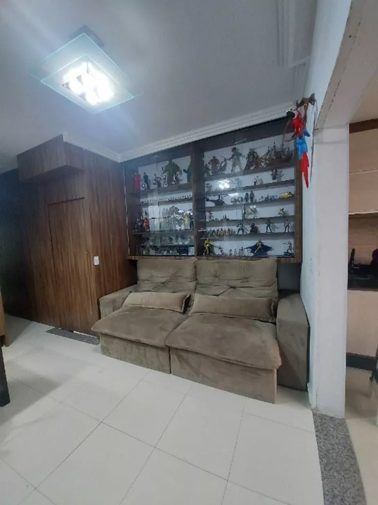 Sobrado à venda com 2 quartos, 114m² - Foto 2