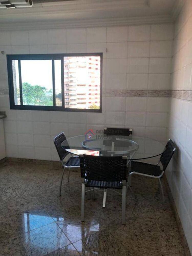 Apartamento, 3 quartos, 200 m² - Foto 4