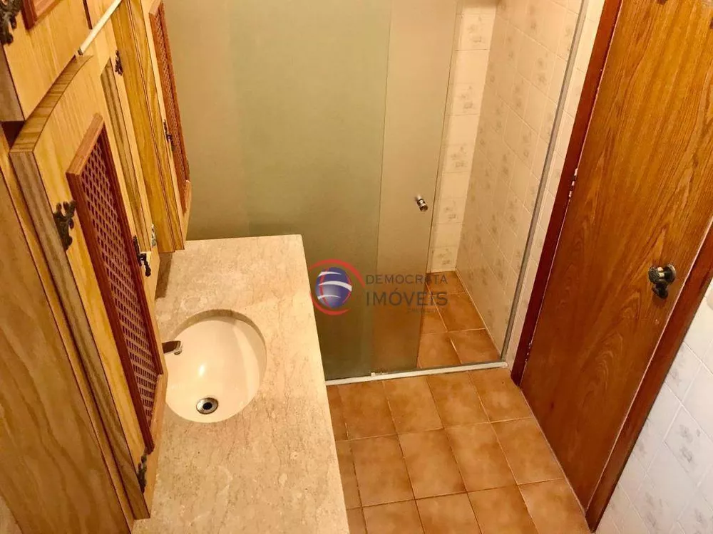 Apartamento à venda com 3 quartos, 160m² - Foto 13