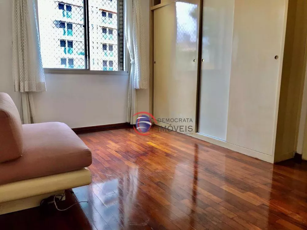 Apartamento à venda com 3 quartos, 160m² - Foto 5