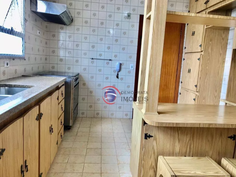 Apartamento à venda com 3 quartos, 160m² - Foto 16