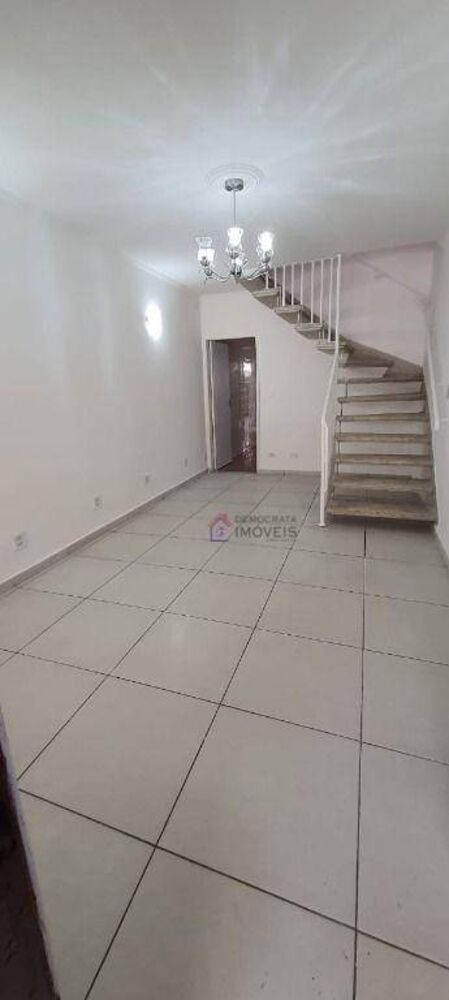 Sobrado, 2 quartos, 150 m² - Foto 1