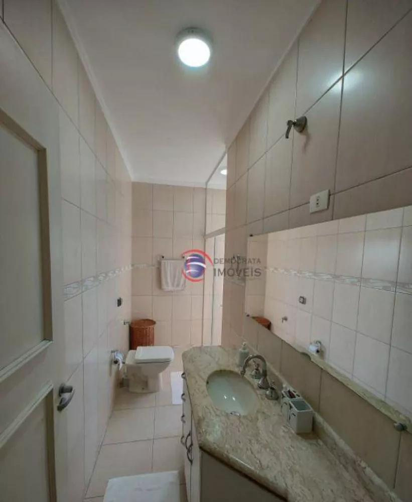 Sobrado à venda com 3 quartos, 234m² - Foto 8