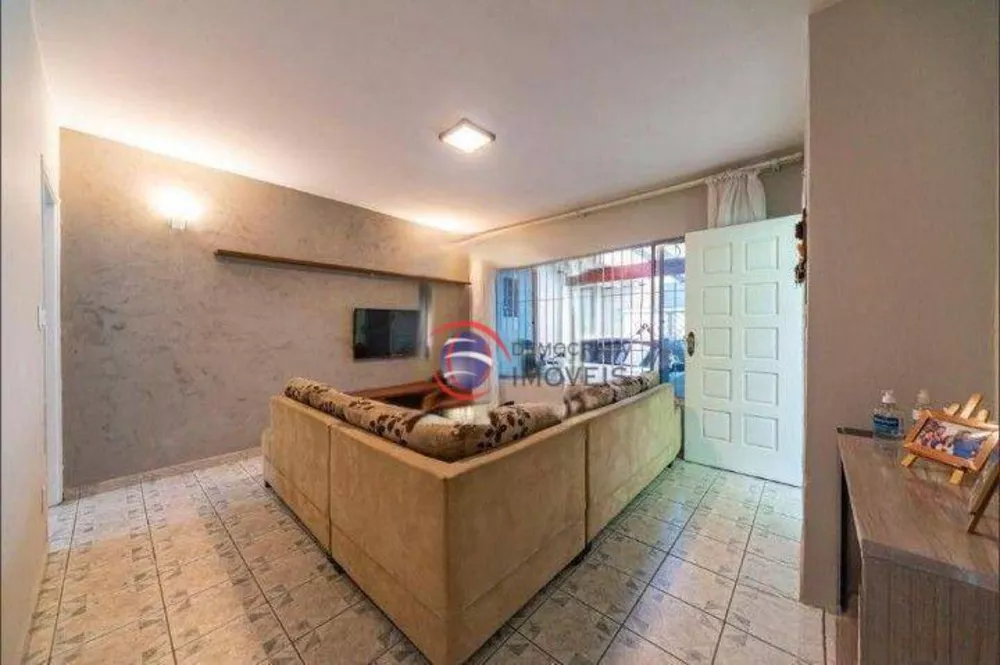 Sobrado à venda com 3 quartos, 130m² - Foto 1