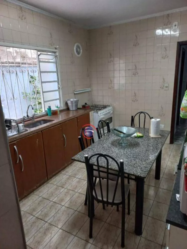 Sobrado à venda com 3 quartos, 190m² - Foto 11