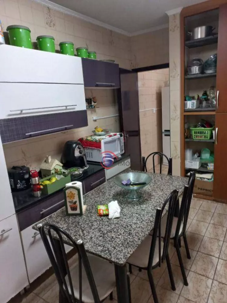 Sobrado à venda com 3 quartos, 190m² - Foto 12