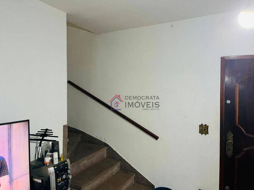 Sobrado, 3 quartos, 200 m² - Foto 3