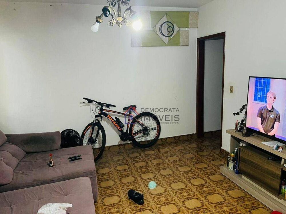 Sobrado, 3 quartos, 200 m² - Foto 2