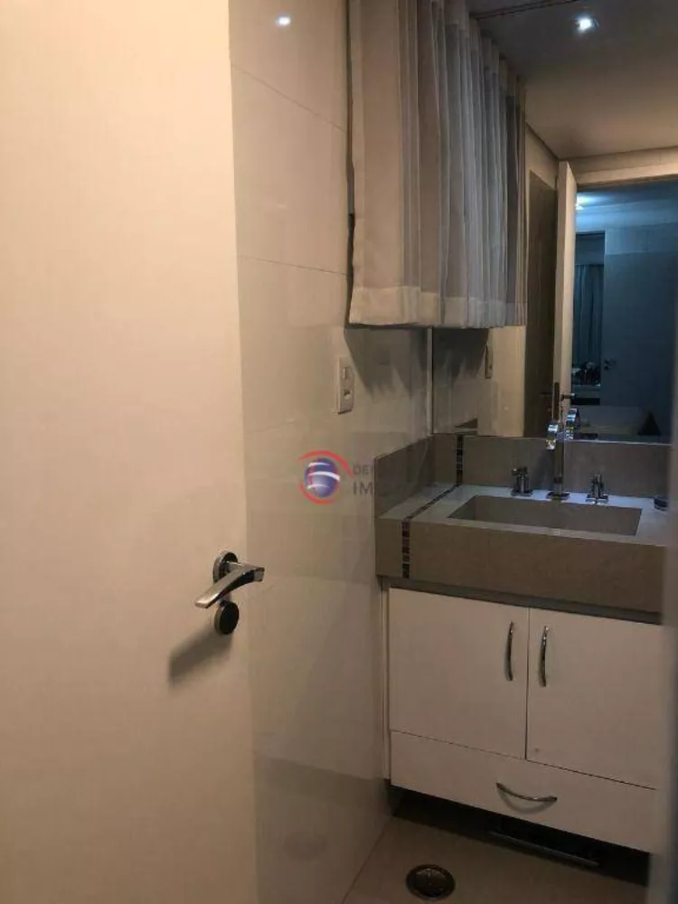 Apartamento à venda com 3 quartos, 122m² - Foto 19