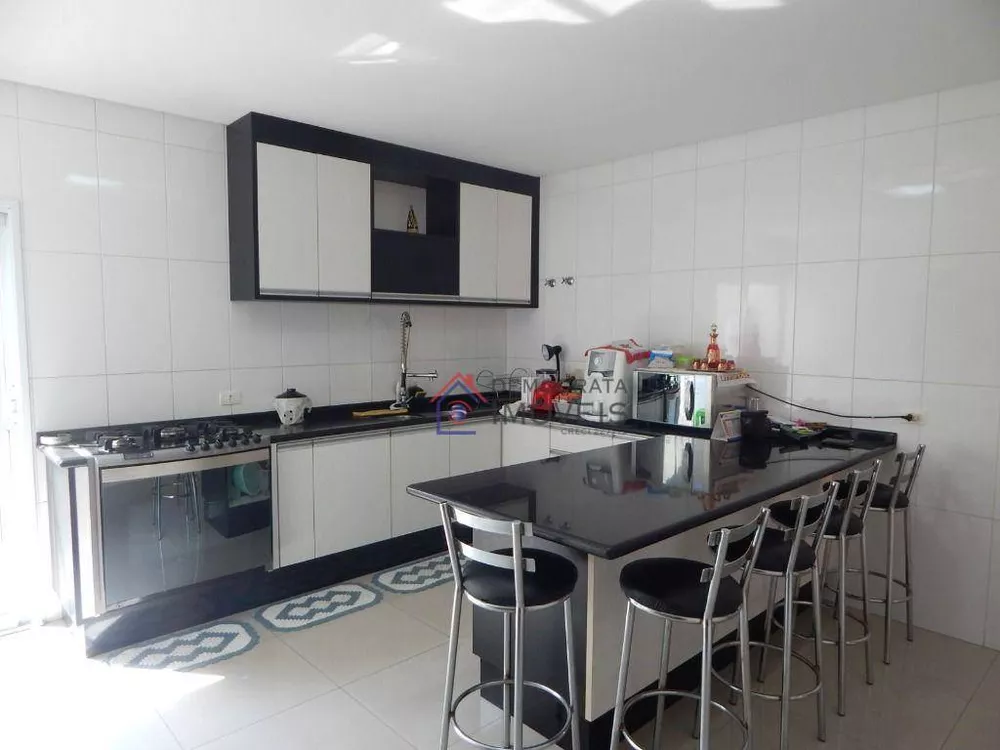 Sobrado, 3 quartos, 245 m² - Foto 4