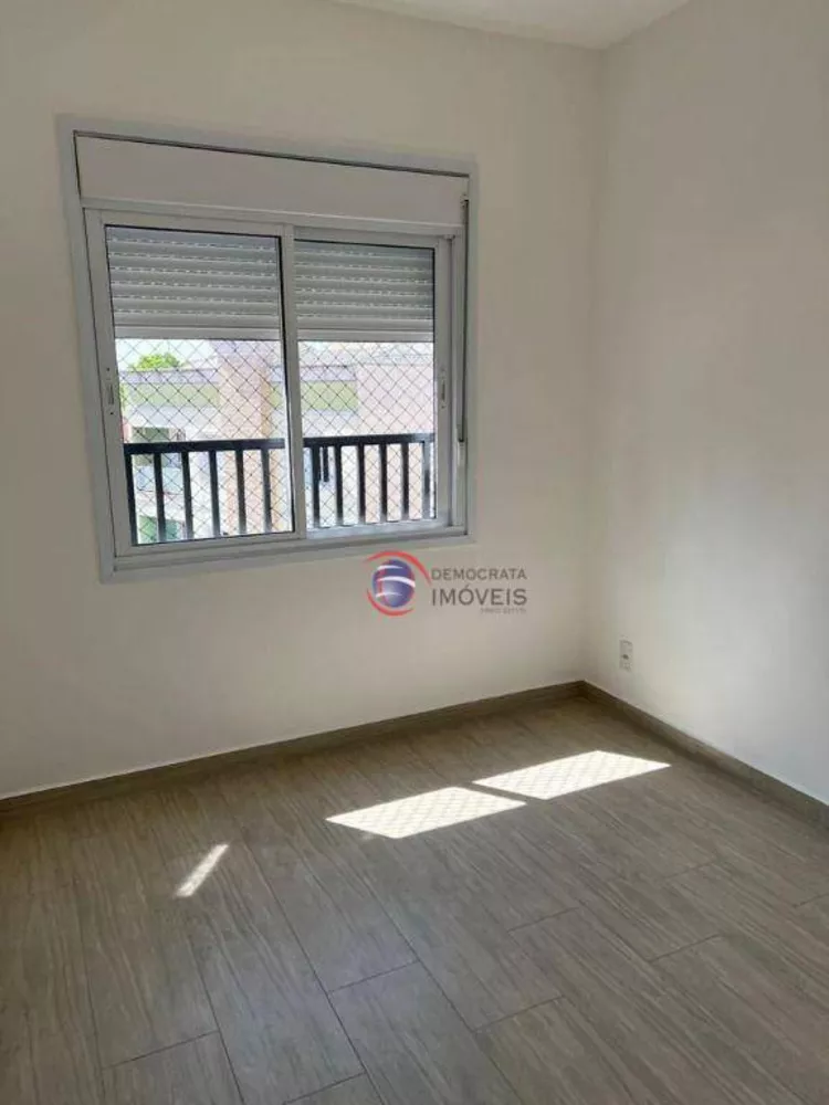 Apartamento à venda com 2 quartos, 43m² - Foto 5