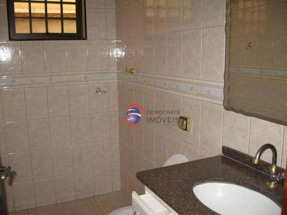 Sobrado à venda com 3 quartos, 180m² - Foto 8