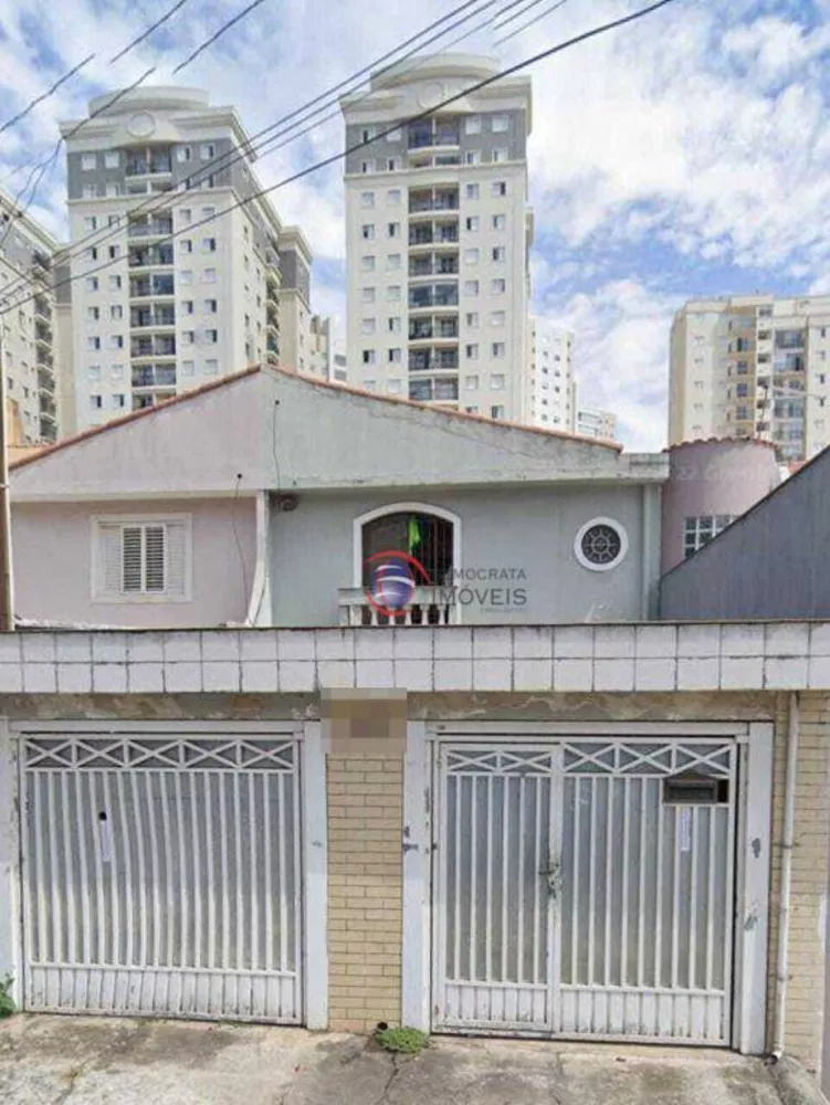 Sobrado à venda com 3 quartos, 242m² - Foto 1