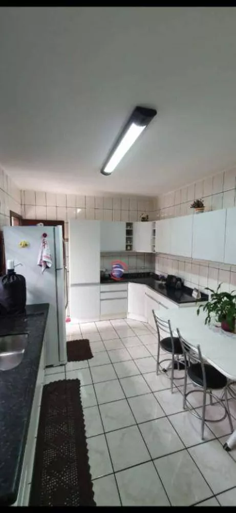 Casa, 2 quartos, 264 m² - Foto 8