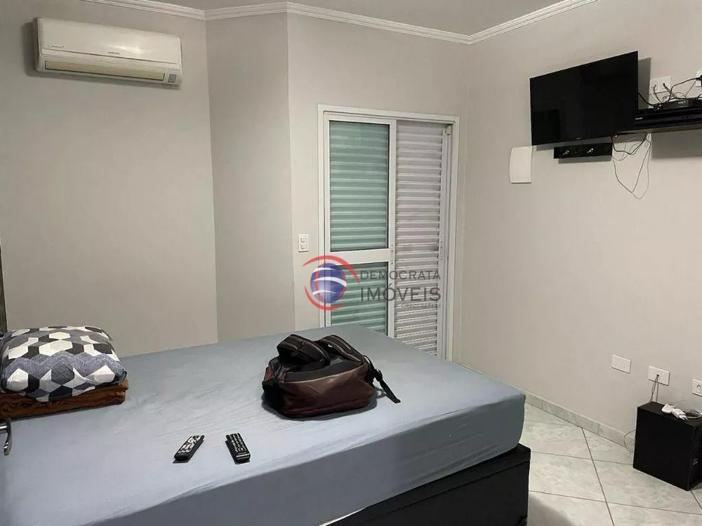 Sobrado à venda com 2 quartos, 77m² - Foto 2