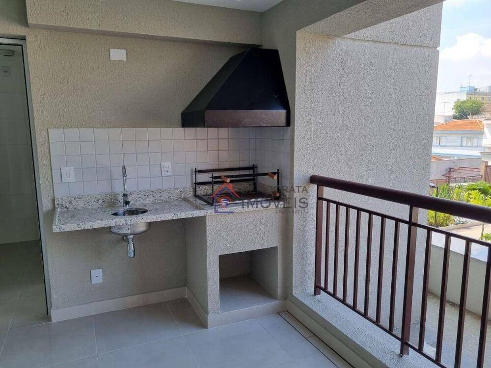 Apartamento à venda com 3 quartos, 142m² - Foto 2