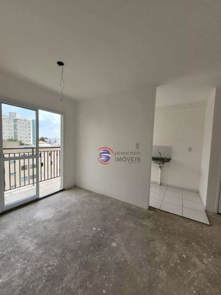 Apartamento à venda com 3 quartos, 59m² - Foto 2