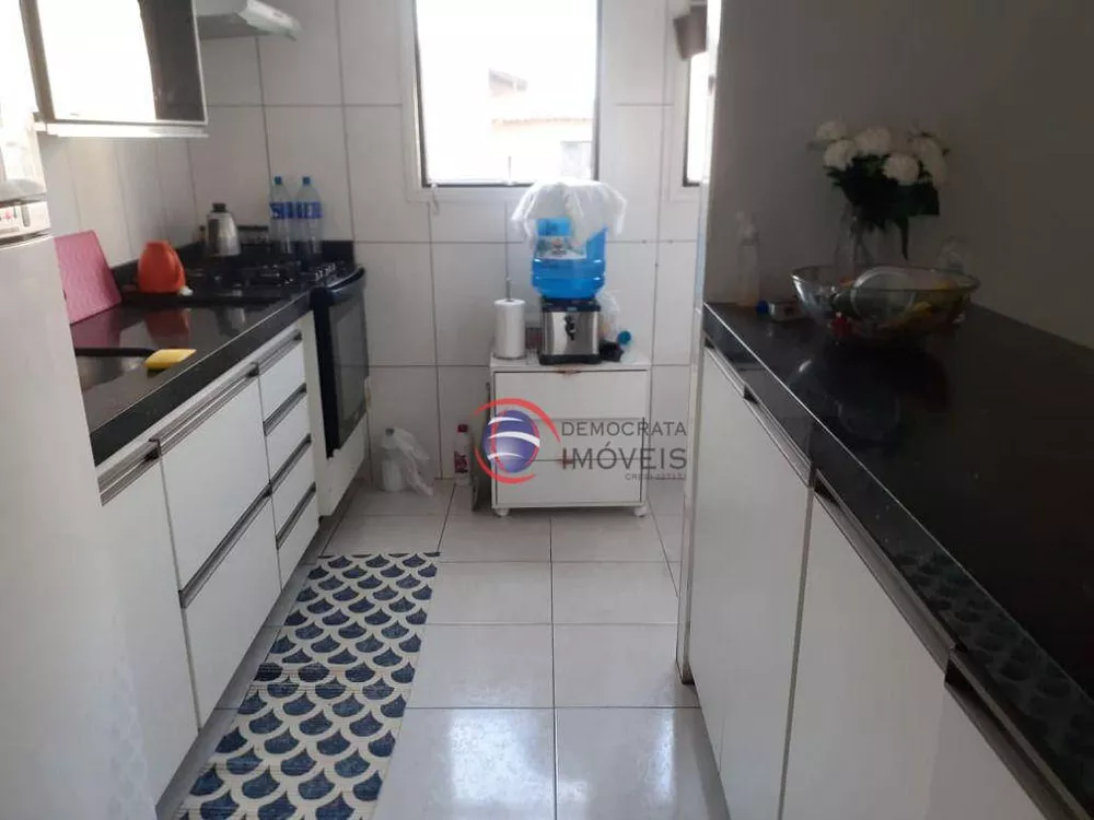 Apartamento à venda com 2 quartos, 67m² - Foto 8