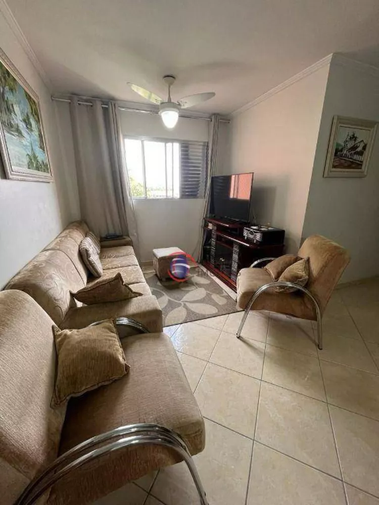 Apartamento à venda com 3 quartos, 77m² - Foto 8