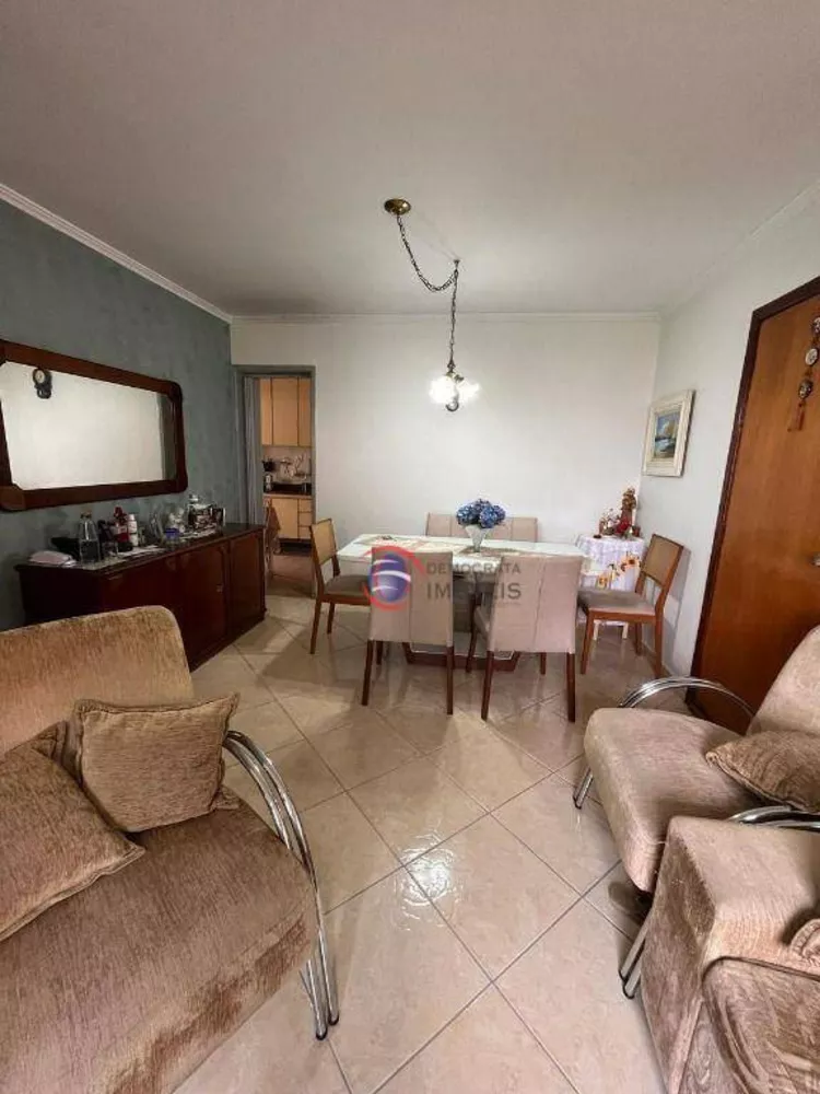 Apartamento à venda com 3 quartos, 77m² - Foto 1